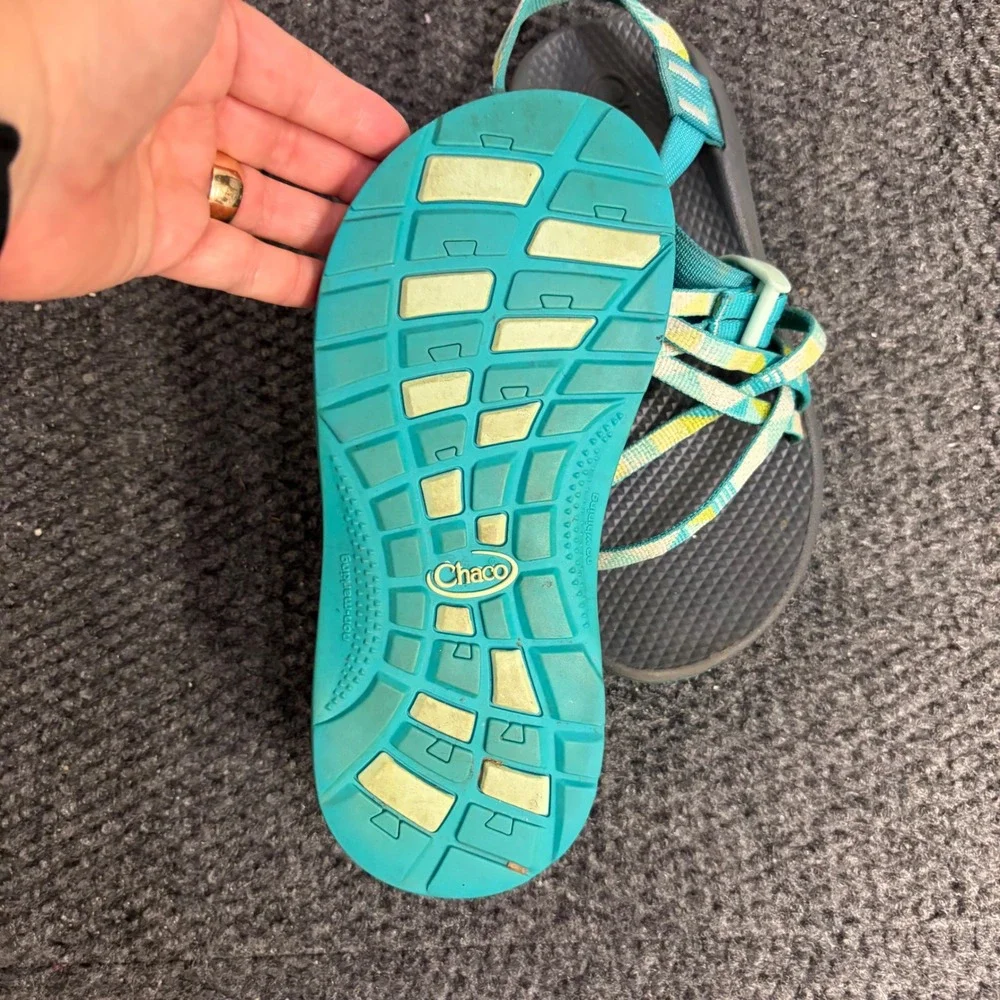 Chaco Z Cloud Kids Size 4 Teal Yellow Double Strap Hiking Sandals J106611